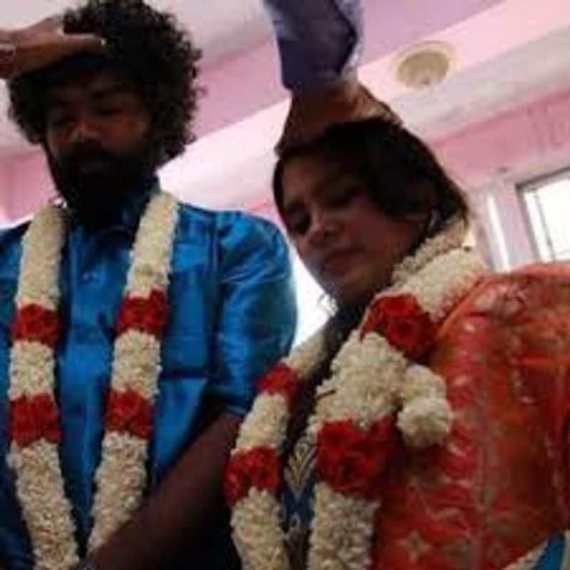 இந்த மகிழ்ச்சியான செய்தியை தனது ட்விட்டர் பக்கம் மூலம் அறிவித்துள்ள டேனி, எங்களுக்கு ஆண் குழந்தை பிறந்துள்ளது. குழந்தைக்கு உங்களுடைய வாழ்த்துக்களையும், ஆசிர்வாதங்களையும் தொடர்ந்து அளியுங்கள் என பதிவிட்டுள்ளார். 