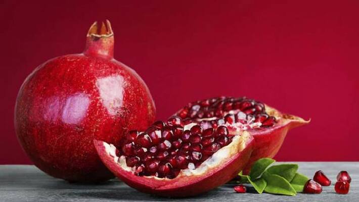 Pomegranate can make your skin glow Pomegranate can make your skin glow