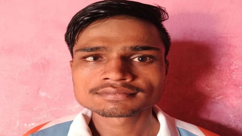 चंदन की मदद के लिए कुछ समाजसेवी संगठन सामने आए हैं। जिन्होंने जिलाधिकारी एस राजलिंगम को मांग पत्र भेजकर चंदन कुमार गुप्ता को जनपद में स्थापित सरकारी अथवा निजी संस्थान में नौकरी दिए जाने की मांग की है। वहीं, चंदन ने प्रधानमंत्री नरेंद्र मोदी, मुख्यमंत्री योगी आदित्यनाथ व खेल मंत्री को पत्र भेजकर आर्थिक मदद की मांग की है।
