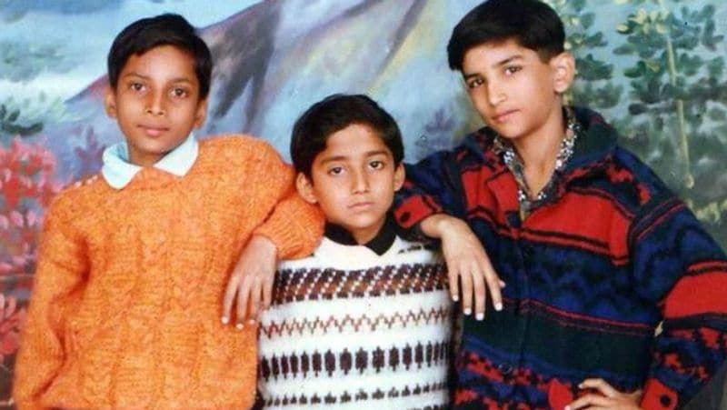 बता दें कि सुशांत सिंह राजपूत ने 14 जून को मुंबई में खुदकुशी कर ली थी। मुंबई पुलिस उनकी मौत के मामले की जांच कर रही है और अब तक उनके परिवार के सदस्यों सहित करीब 27 लोगों के बयान ले चुकी है।