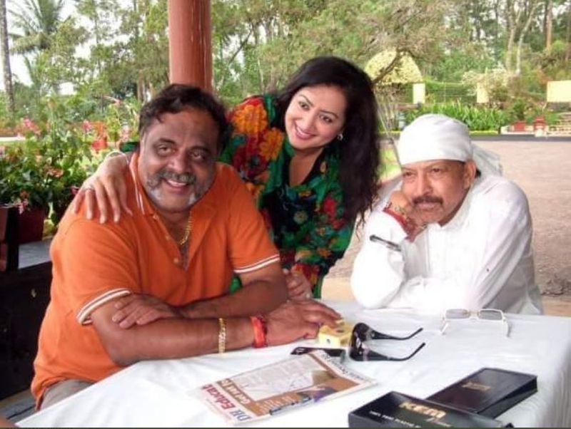 ಸ್ಯಾಂಡಲ್ವುಡ್ ರೆಬೆಲ್ ಸ್ಟಾರ್ ಮಂಡ್ಯದ ಗಂಡು ಅಂಬರೀಶ್ ಅವರ ಸ್ಮಾರಕ ನಿರ್ಮಾಣಕ್ಕೆ ಜನವರಿಯಲ್ಲಿ ಪ್ರತಿಷ್ಠಾನ ರಚಿಸಲಾಗಿತ್ತು.