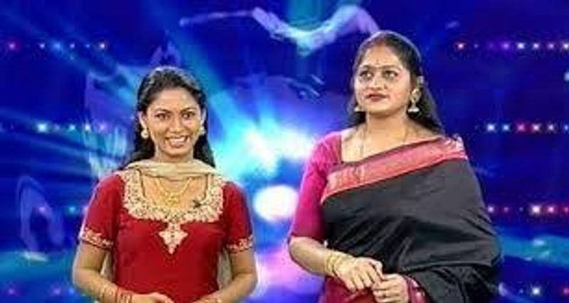 இவருக்கு ரசிகர்கள் மத்தியில் அதிக வரவேற்பு இருந்ததால், இவருக்காகவே 'பெப்சி உமா" என்கிற நிகழ்ச்சி உருவாக்கப்பட்டு அந்த நிகழ்ச்சியை 15 வருடமாகத் தொகுத்து வழங்கி வந்தார். 