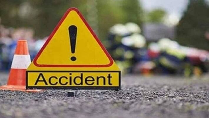 One died after car fell out of control alapuzha One died after car fell out of control alapuzha