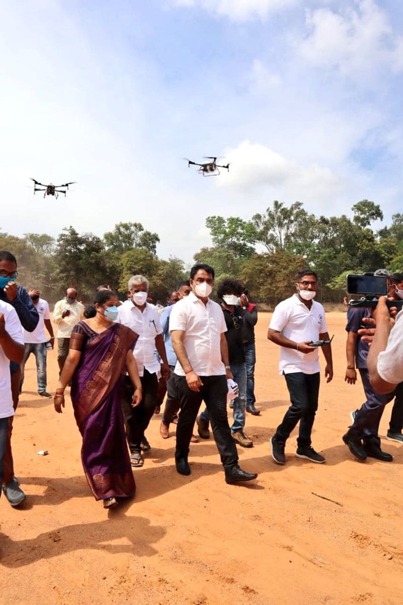 ಇಂಥ ಸನ್ನಿವೇಶಗಳಲ್ಲಿ ತಂತ್ರಜ್ಞಾನದ ನೆರವು ಅತ್ಯಗತ್ಯ ಎಂದು ಹೇಳಿದ್ದಾರೆ.