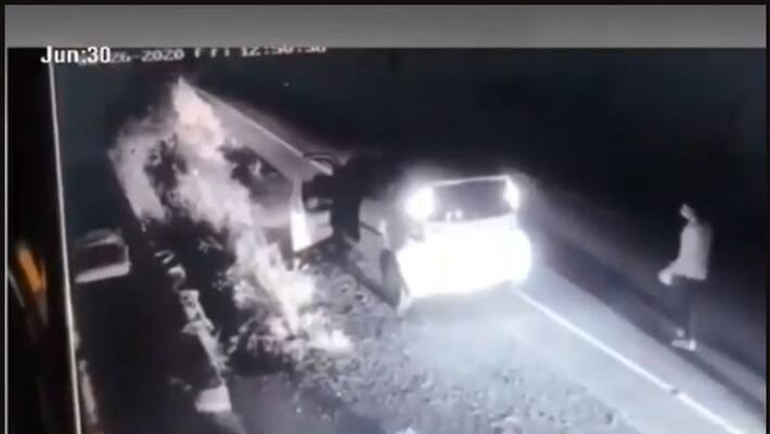 cctv visuals caught unknown dropped used masks in kannur airport road cctv visuals caught unknown dropped used masks in kannur airport road