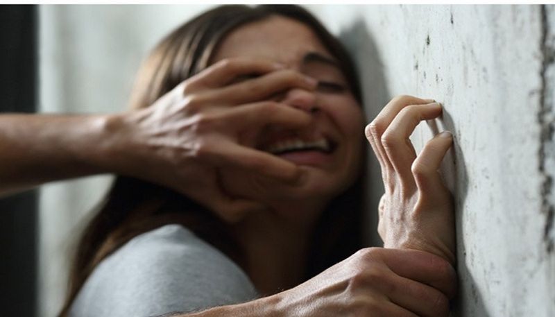 4 boys from Bihar did dirty work with girl, photo went viral on social media asa