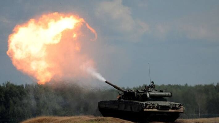 Tragedy.. T-90 tank explodes, two Indian Army personnel killed, one injured Tragedy.. T-90 tank explodes, two Indian Army personnel killed, one injured