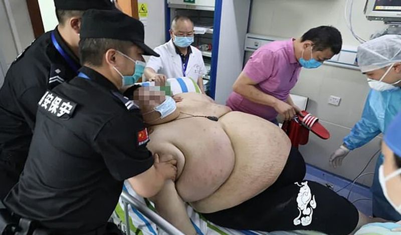 chinese man gained 101 kg weight in just 5 months staying home during lockdown kph
