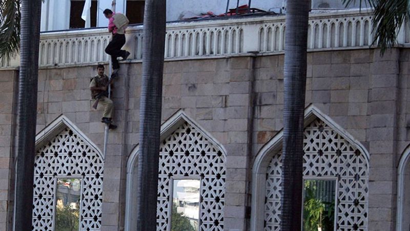 Case of bomb blast threat in Mumbais Hotel Taj kpa