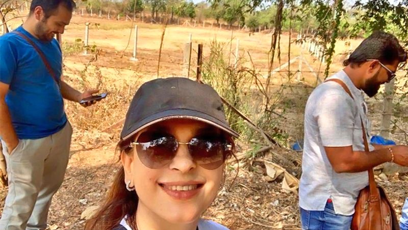 Juhi chawla Tweet After receive vegetables in wrapped with plastic KPG