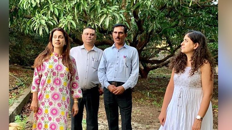 Juhi chawla Tweet After receive vegetables in wrapped with plastic KPG