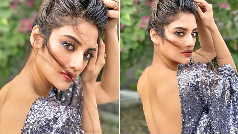 টলিউড অভিনেত্রী তথা নুসরত জাহান বরাবরই সোশ্যাল মিডিয়ায় অ্যাক্টিভ। টিকটক বন্ধ হওয়া নিয়েই নিজের ক্ষোভ উগরে দিলেন সাংসদ অভিনেত্রী।