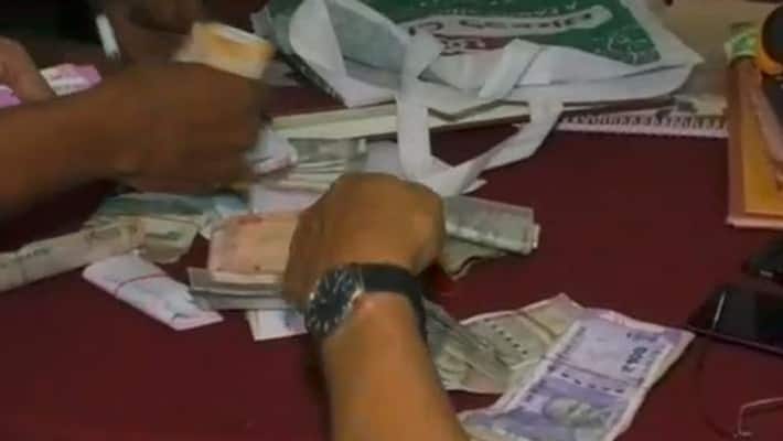 ACB Raid on Land Acquisition Office in Almatti in Vijayapura District ACB Raid on Land Acquisition Office in Almatti in Vijayapura District
