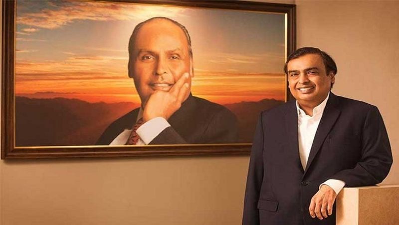 Success Story of Dhirubhai Ambani - From Selling Pakoras To The Richest Man In India