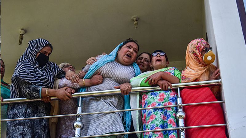 Sopore attack, emotional story related to Bashir Ahmed and his grandson killed during an encounter with terrorists in Sopore, Jammu and Kashmir kpa