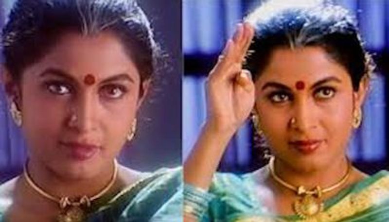 చిన్న వయసులోనే సూపర్ స్టార్ రజనీకాంత్ హీరోగా తెరకెక్కిన నరసింహా సినిమాల్లో నీలాంభరి పాత్రలో అందరి దృష్టిని ఆకర్షించింది. ఆ పాత్రలో రమ్య తప్ప మరెవరూ చేయలేరు అనే స్థాయిలో సాగింది ఆమె పర్ఫామెన్స్..
