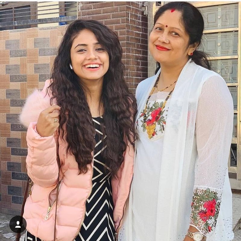 Nisha Guragain TikTok Star Personal Life Facts After 59 Chinese Apps Ban In India kpn