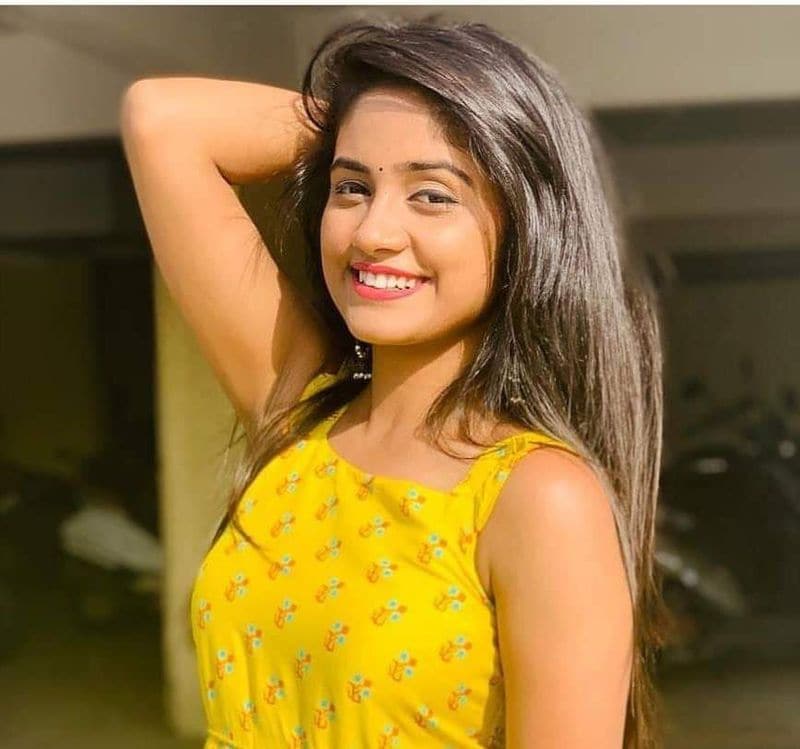 Nisha Guragain TikTok Star Personal Life Facts After 59 Chinese Apps Ban In India kpn