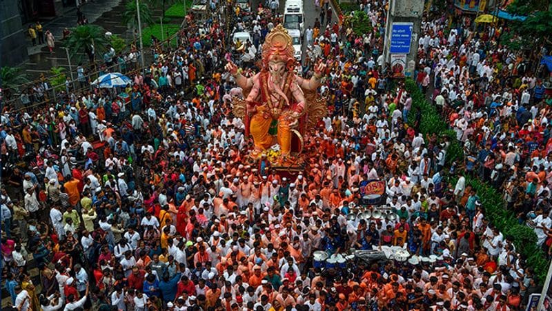 Ganesha Chaturthi to drive away Corona, Call to celebrate in a simple way without processions