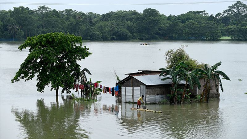 Monsoon india, Pictures showing the good and bad conditions of rain kpa