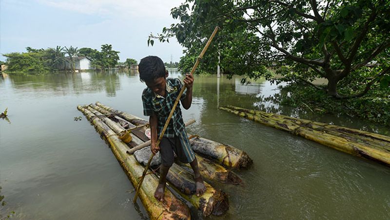 Monsoon india, Pictures showing the good and bad conditions of rain kpa