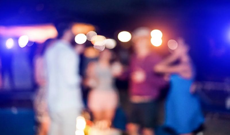 students in alabama attending corona virus parties to get infection for money kph