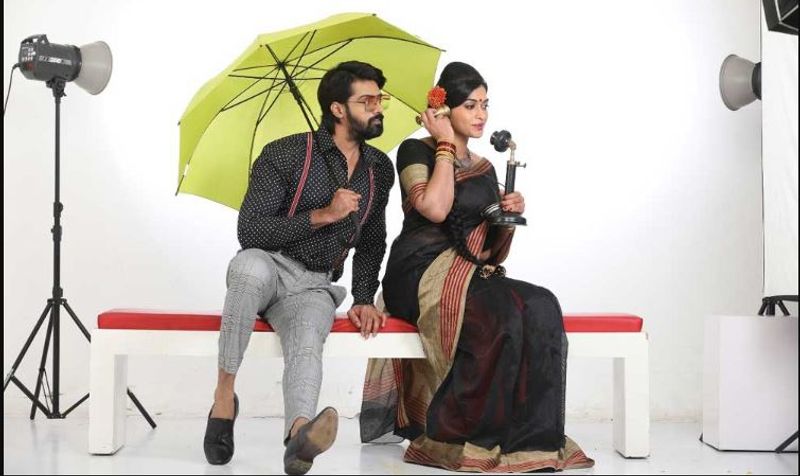 నటీనటులు:ప్రధాన పాత్రలైన నవీన్ చంద్ర, సలోనీ ఇద్దరూ పోటా పోటిగా నటించారు అనటం కంటే జీవించారనాలి. ఆమె నిజంగానే కాస్తంత వయస్సు ఎక్కువగా కనిపించింది. నవీన్ చంద్ర తనలో మంచి ఆర్టిస్ట్ ఉన్నాడని ప్రూవ్ చేసుకున్నాడు. ఆ పాత్రలో రామకృష్ణే కనిపించాడు. సలోనికి ఇది మొదటి తెలుగు సినిమానే అయినా ఎక్కడా అది కనపడదు. నేటి కార్పోరేట్ కల్చర్ లో ఒత్తిడితో నలిగిపోయే అమ్మాయిగా కనిపించింది.