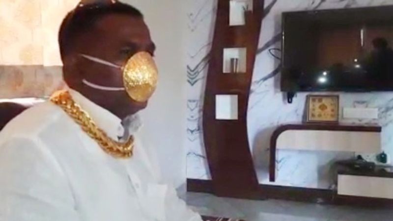 Pune News, a man made gold mask for fighting from Corona kpa