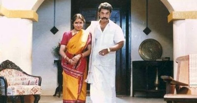 தேவர்மகனின் பொண்டாட்டி ரேவதி இஞ்சி இடுப்பழகி பாடலை ரசித்து நடித்திருப்பார் 