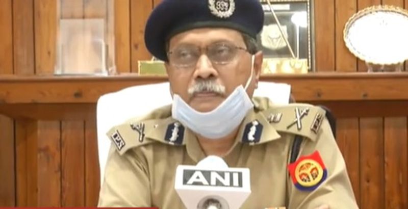 sub inspector Mahesh Yadav martyred after a dozen bullets of miscreants Many policemen saved their lives from brilliant thinking kpl