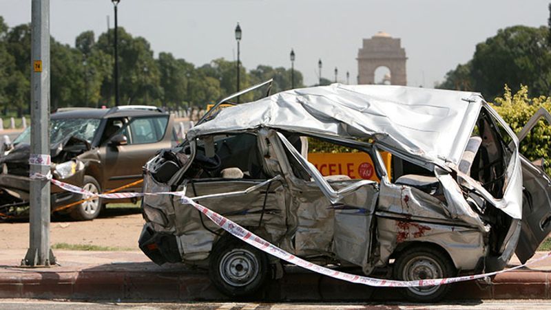 Simdega News, Shocking pictures related to road accidents kpa
