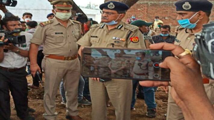 Chaubepur SO Vinay Tiwari suspended suspected to be informant kpl Chaubepur SO Vinay Tiwari suspended suspected to be informant kpl