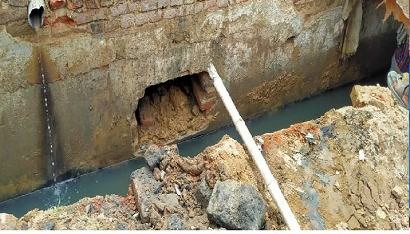 Banks were digging to dig tunne l, open pole during cleaning of drain, this material was found asa