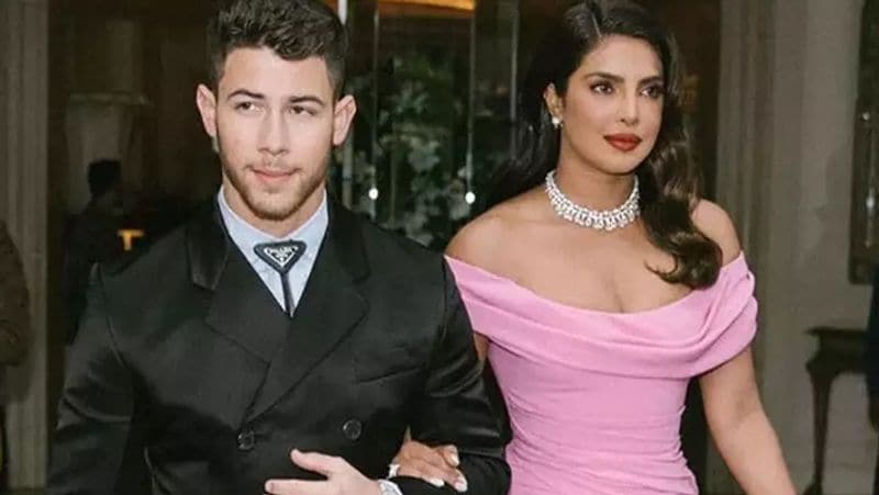 Netizens never stopped talking about them and some even criticised them over it. Not only that, several memes went viral too that were based on the age-gap between the couple.
