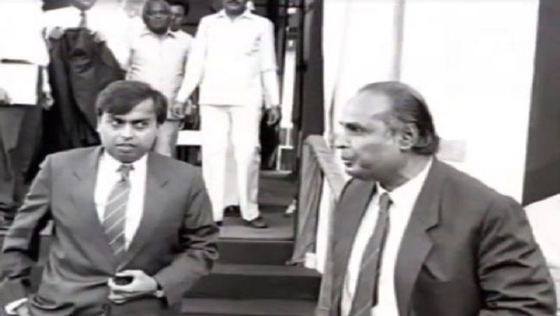Dhirubhai Ambani joined protests against Nawab of Junagarh who want to join Pakistan do you know