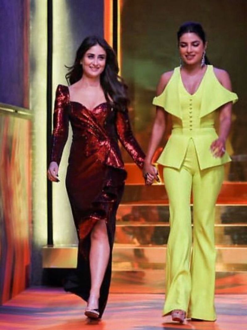In many chat shows and interviews, motormouth Kareena took digs and made fun of Priyanka.

