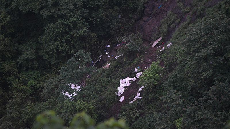 Accident photos, pictures showing of accidents in India kpa