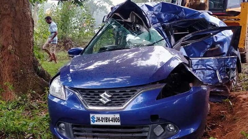 Accident photos, pictures showing of accidents in India kpa