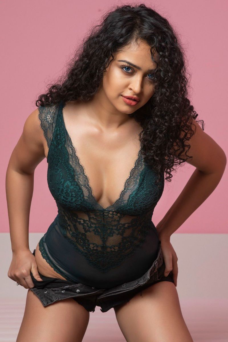 Ram Gopal Varma Next Movie Thriller Heroine Apsara Rani Photos