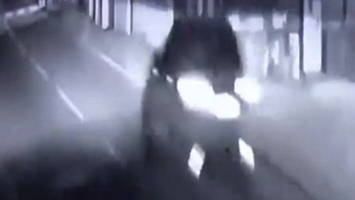cctv footage of sri lankan cricketer kusal mendis accident cctv footage of sri lankan cricketer kusal mendis accident