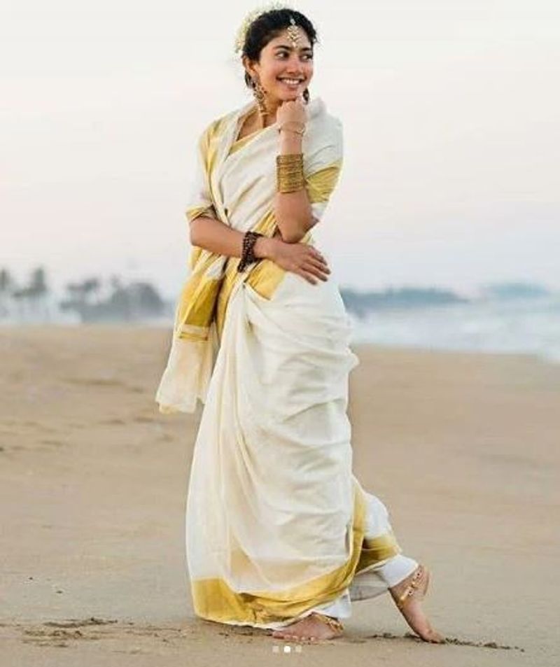 மலர் டீச்சர் அழகு யாருக்கு வரும் 