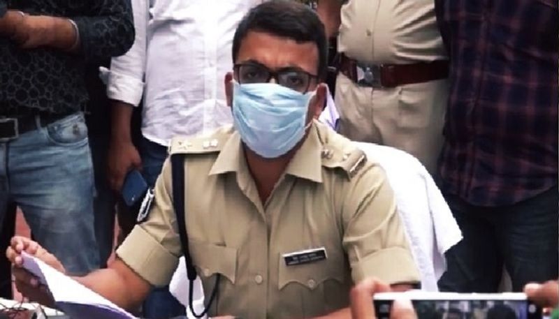 English teacher turned dacoit in retaliation for beating friend, robbed 52 lakhs from PNB ASA