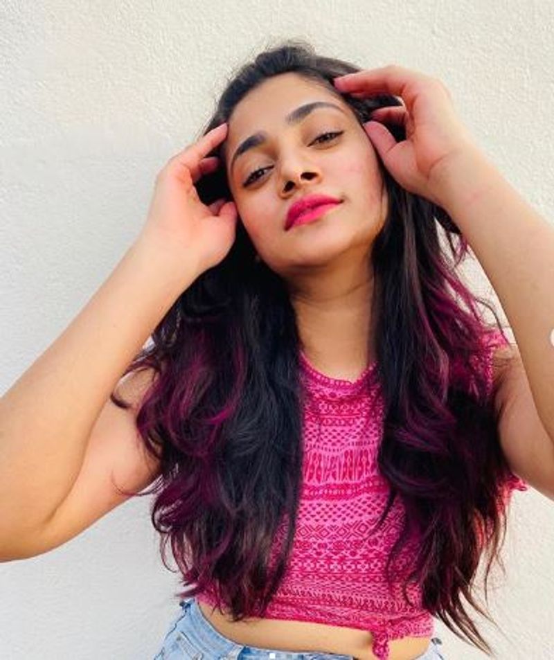 Do you know losliya First movie salary
