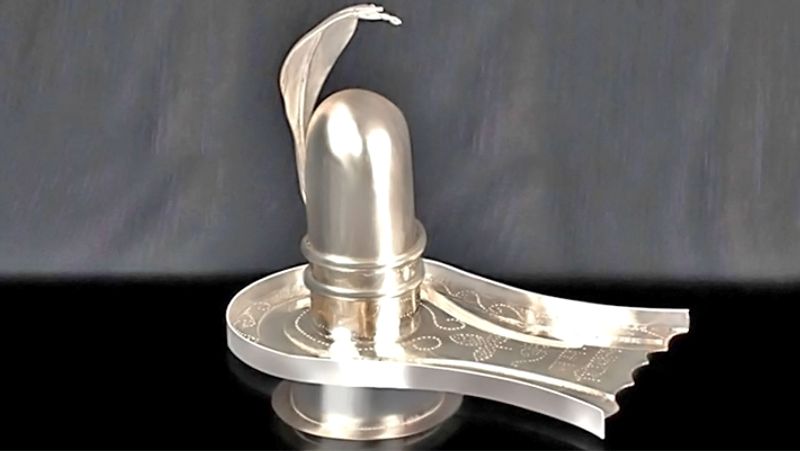 Abhishek of silver Shivling with milk, will reduce the ominous effect of Pitra dosha KPI