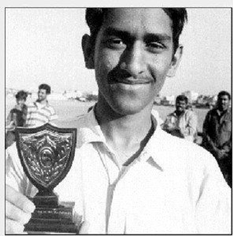 MS Dhoni reached the top of success from small town 10 unseen photos kpl