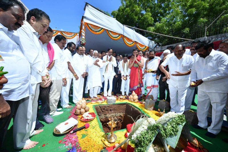 new secretariat bulding foundation programe at telangana in 2019