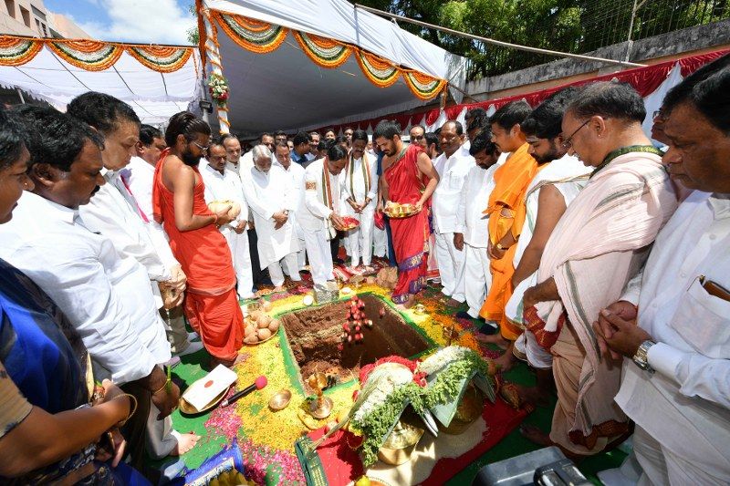 new secretariat bulding foundation programe at telangana in 2019
