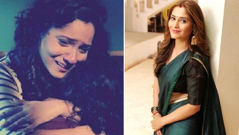 আরতি জানান, "আমি সুশান্তকে চিনেছিলাম অঙ্কিতার মাধ্যমেই। এত ভাল ছেলে ছিল। পাশাপাশি সকলকে খুব অনুপ্রেরণা জোগাতো। আমার অঙ্কিতার সঙ্গে কথা হয়েছে। খবর নিয়েছিলাম।"