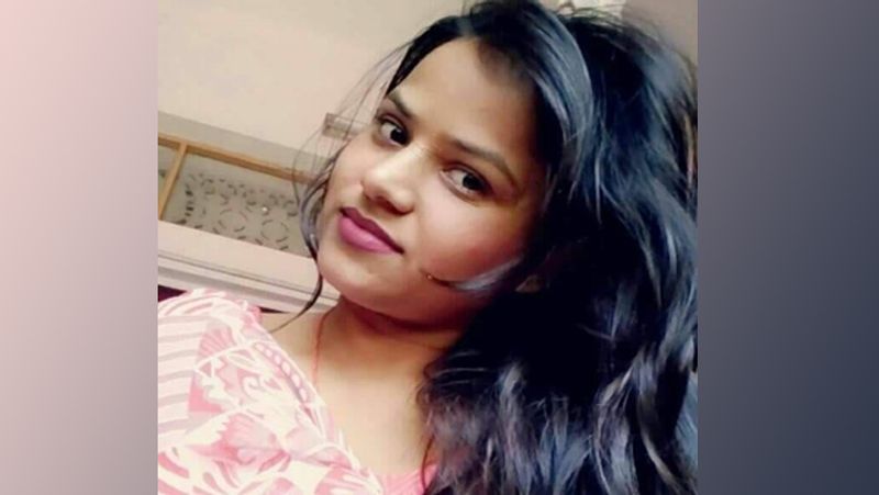 Female pcs officer executed suicide by hanging in balia kpl