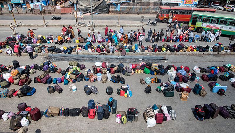 Maharashtra migrant laborers, factories not getting enough laborers for work kpa